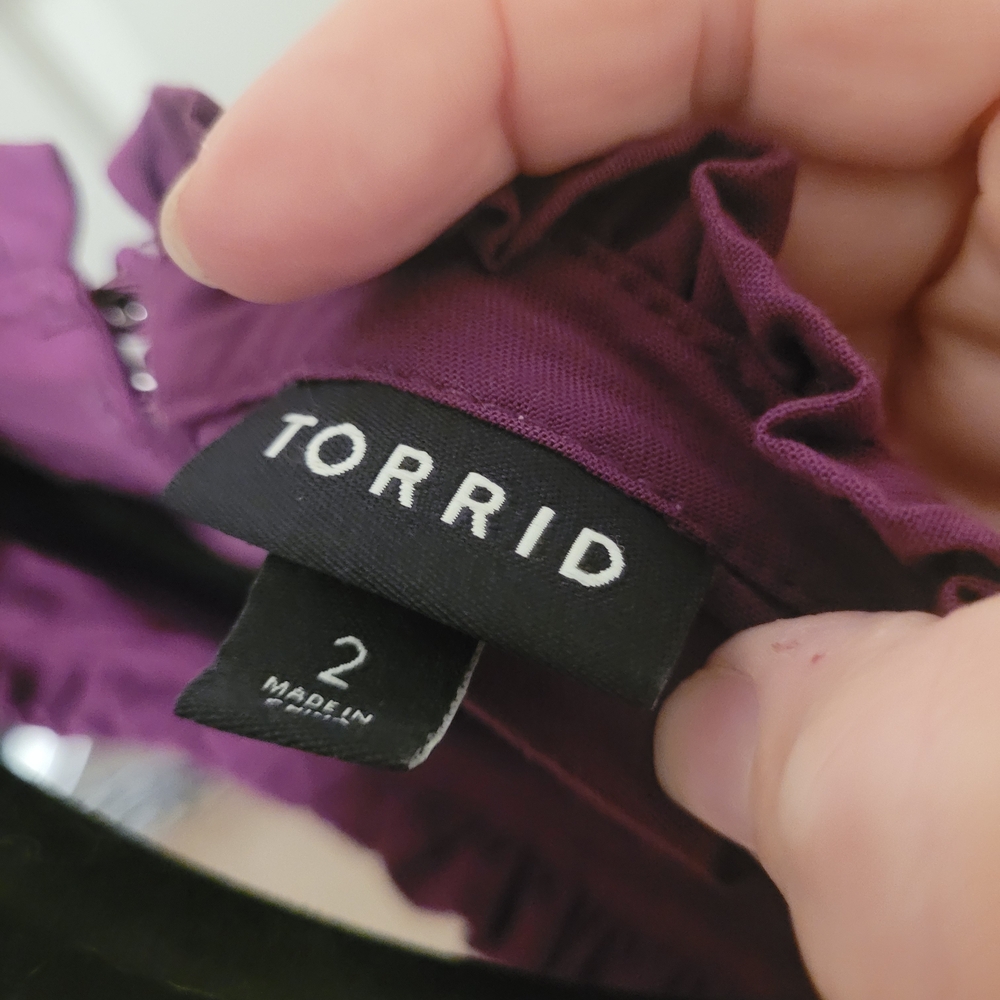 Torrid Women's Challis Embroidered Cut Out Long Sleeve Blouse Size 2X - Picture 7 of 10
